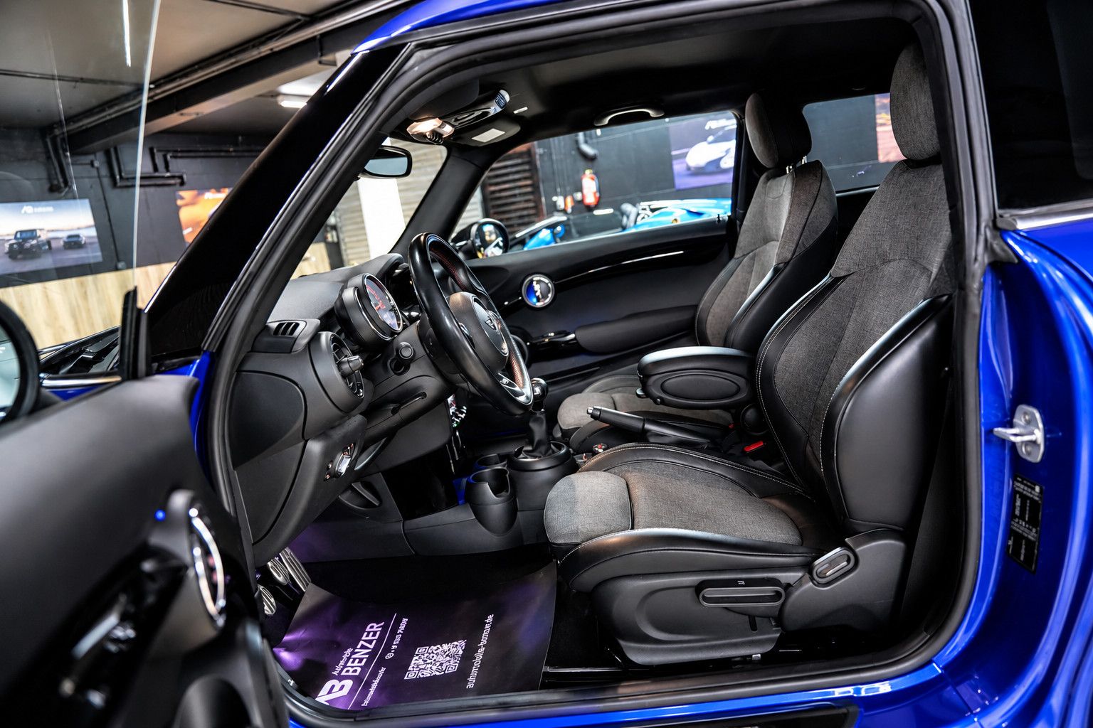 Fahrzeugabbildung MINI Cooper S John Cooper Works*SHZ*LED*AppleCarPlAY