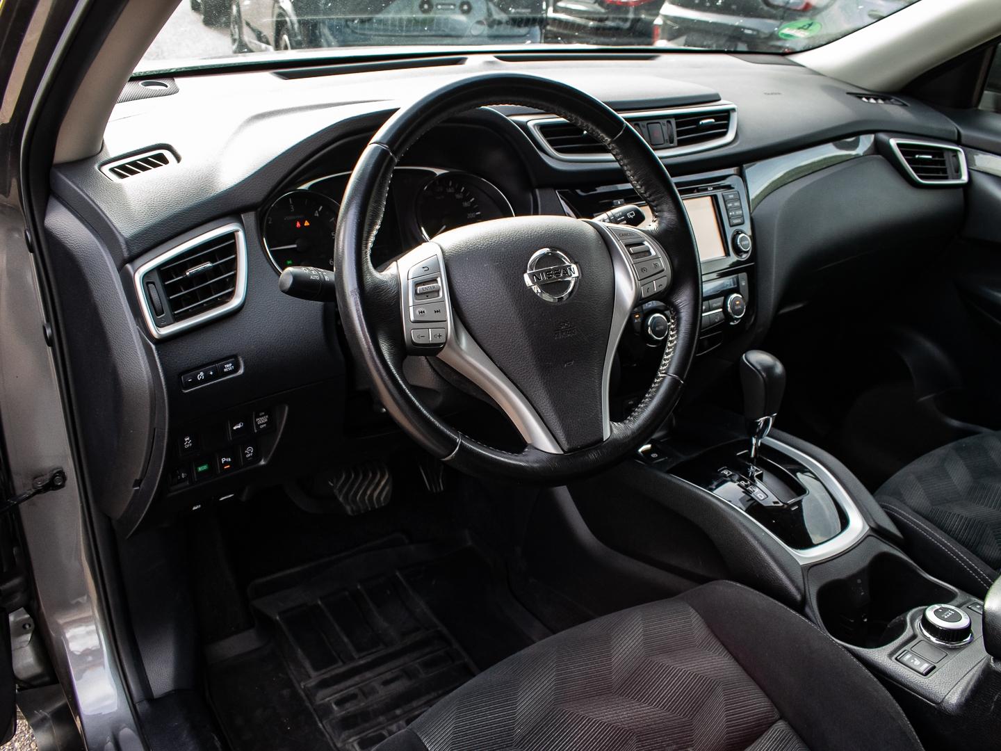 Nissan X-Trail N-Vision 4x4 Panorama Navi 360 Kamera Me