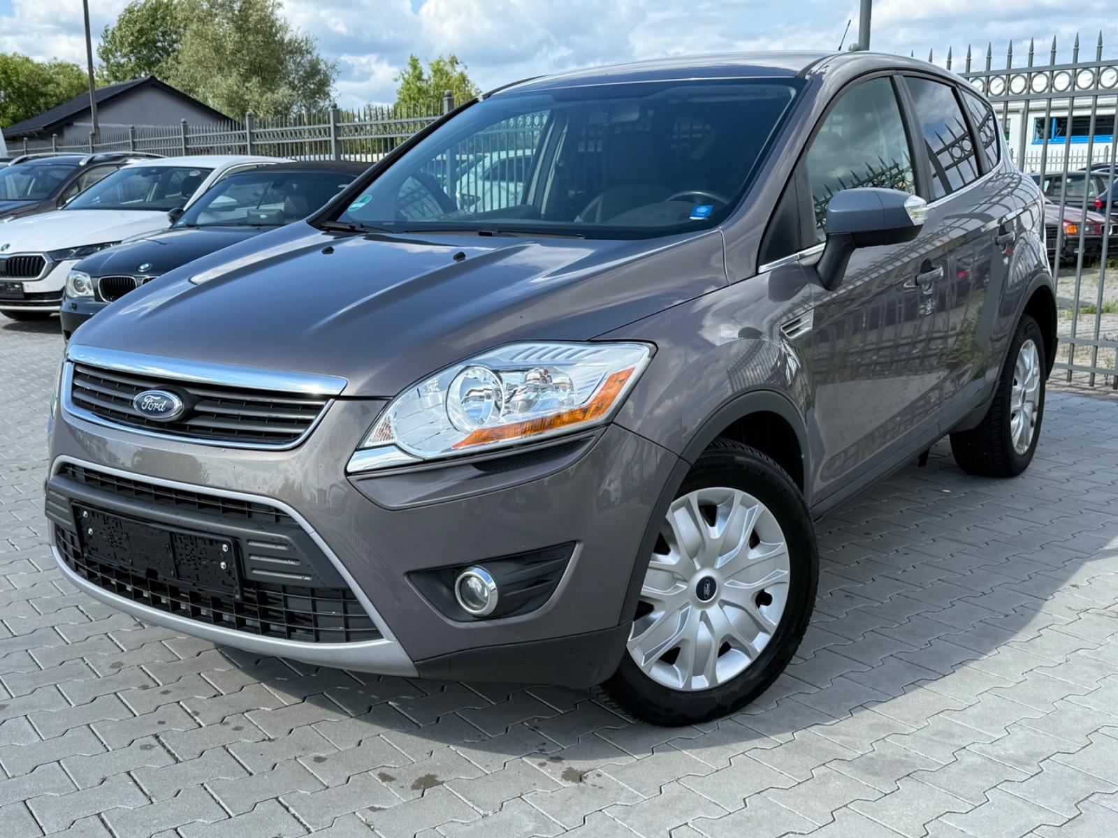 Ford Kuga Trend navi Allrad