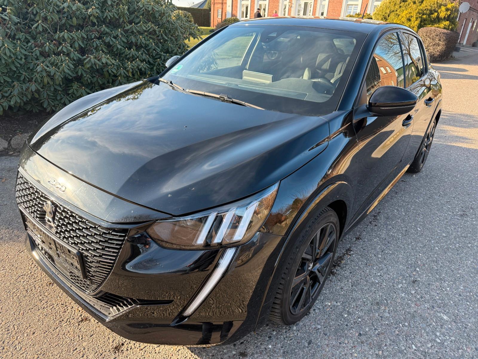 Peugeot 208 GT+AUT+32Tkm+Leder