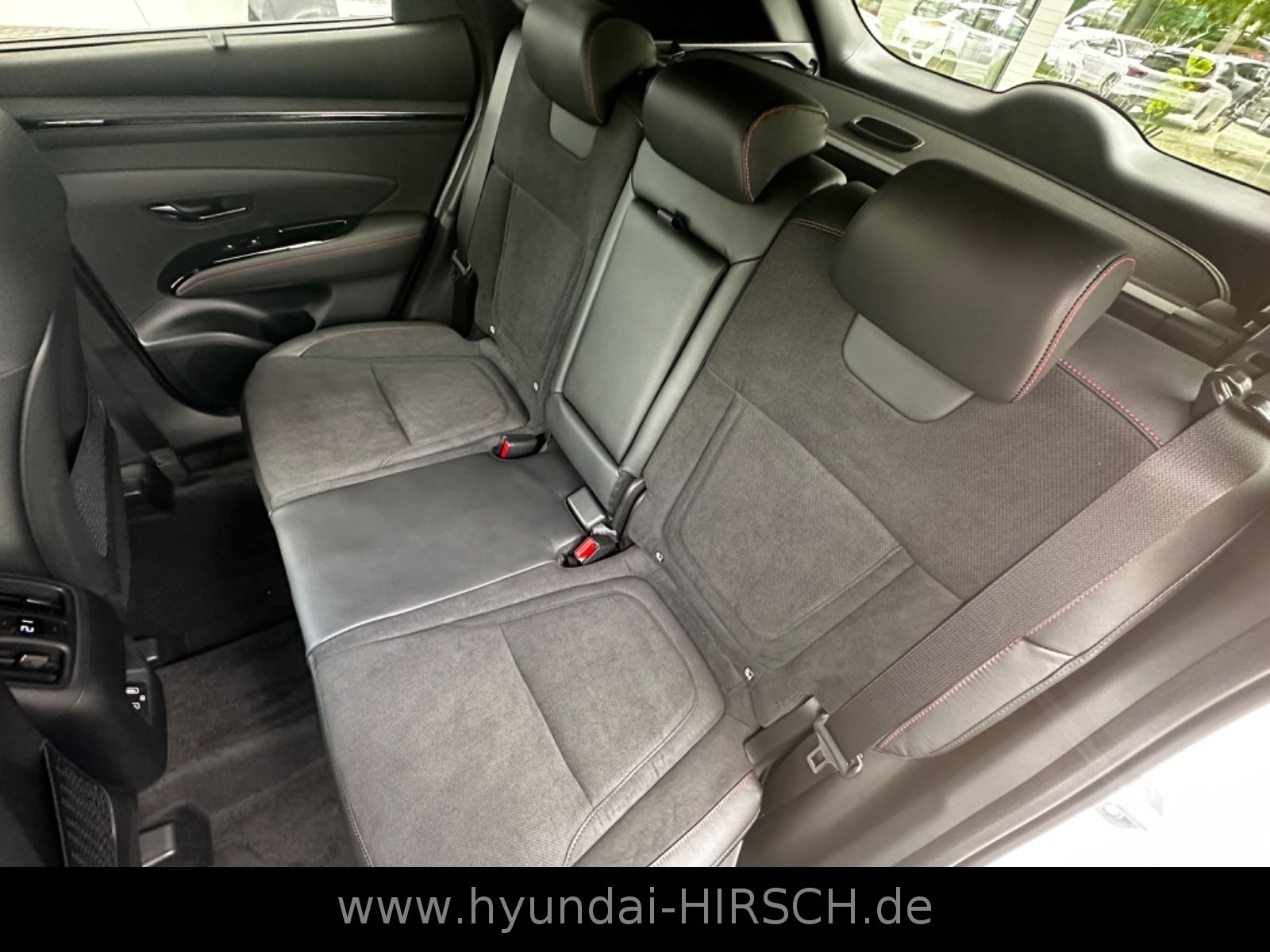Fahrzeugabbildung Hyundai TUCSON Hybrid 1.6 T-GDI 2WD N-LINE SITZP. ASSIST