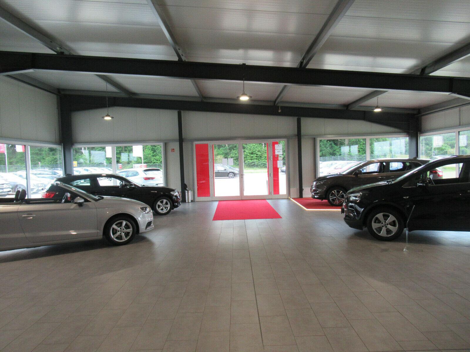 showroom-image-main
