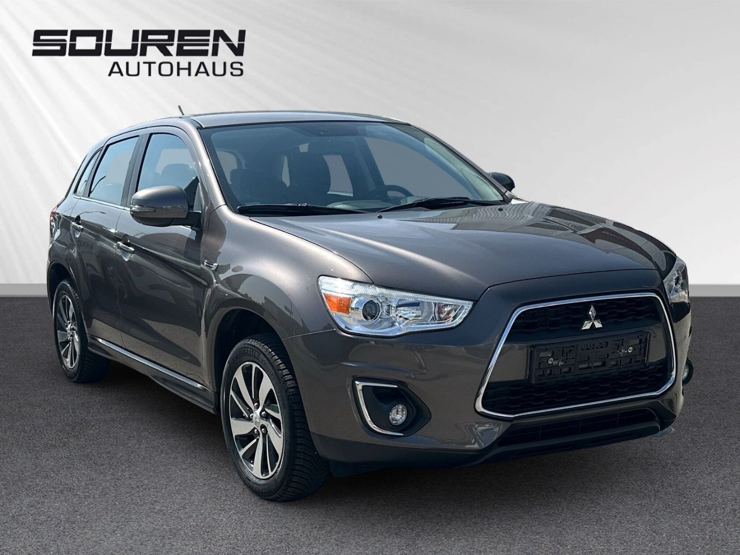 Fahrzeugabbildung Mitsubishi ASX Kollektion 2WD MIVEC 1.6 Klassik + Klimaauto