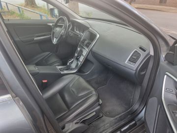 Volvo XC60 - 4