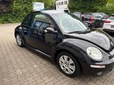 Volkswagen New Beetle Lim. 1.6 - Volkswagen New Beetle: Sportwagen