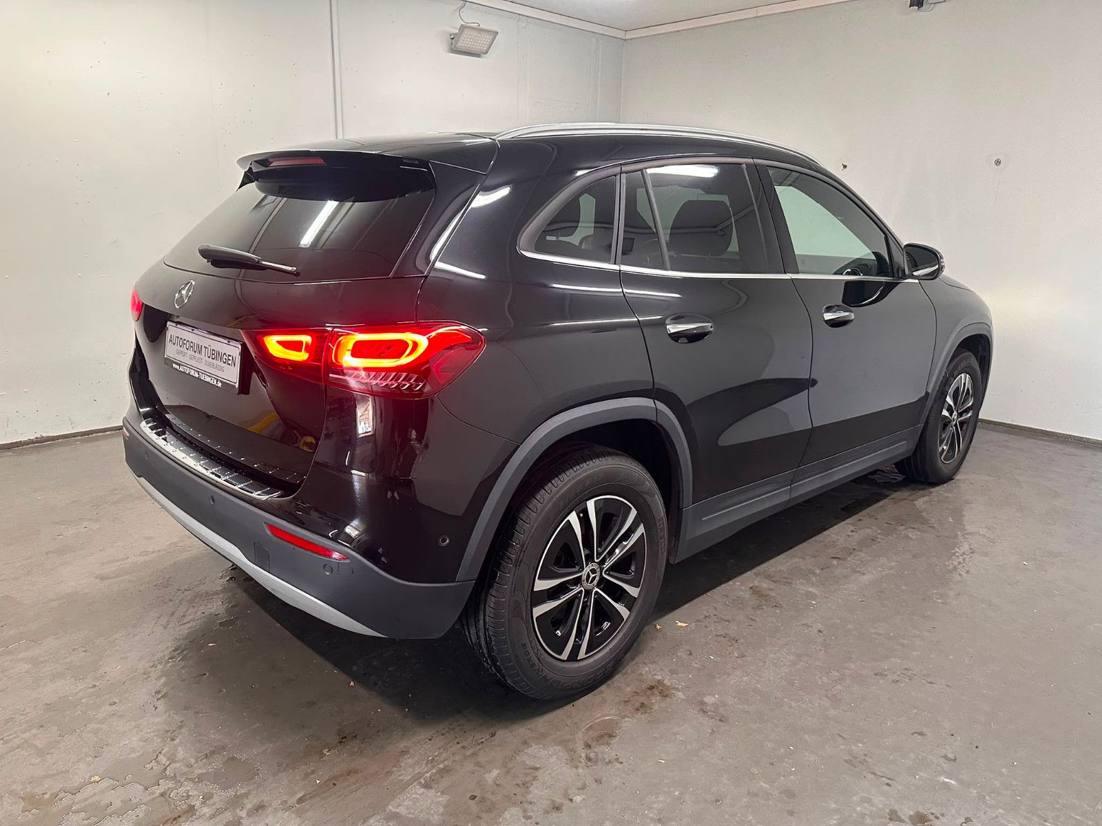 Fahrzeugabbildung Mercedes-Benz GLA 180 d DCT *STYLE*DISTRO*KEYLESS*KAMERA*LED*