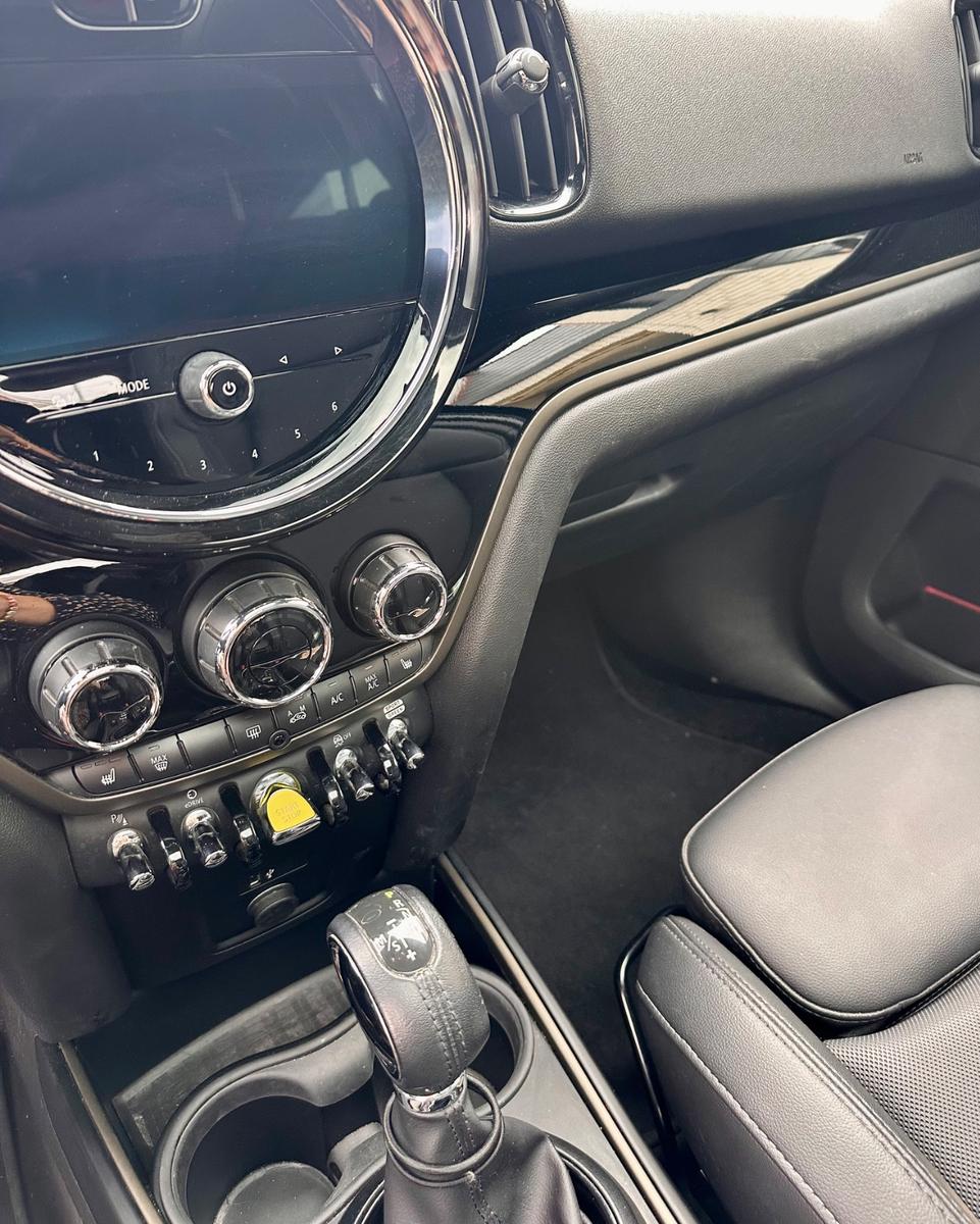 MINI Countryman SE (Cooper)