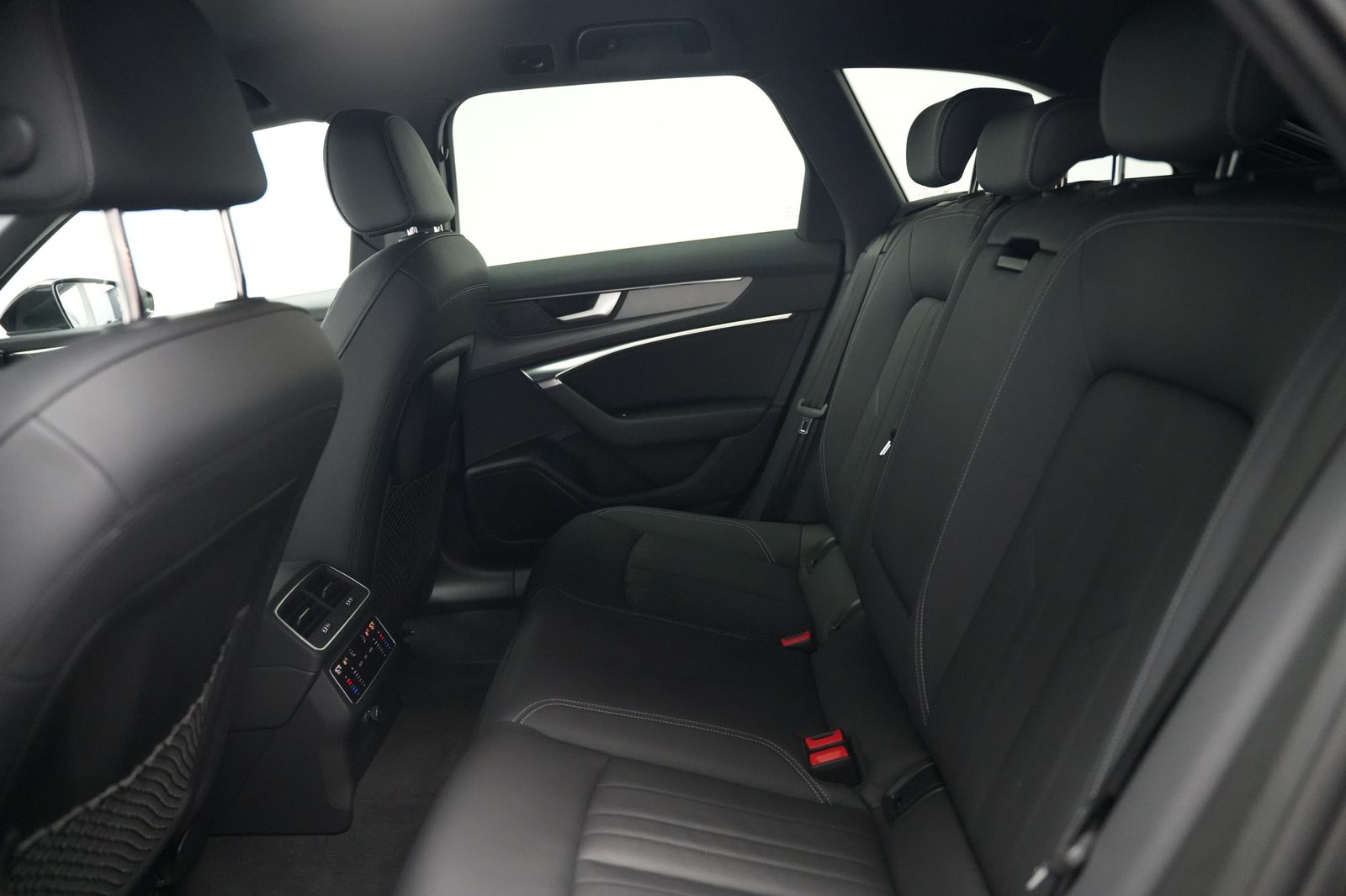 Fahrzeugabbildung Audi A6 Avant 35 TDI *Virtual*Navi*SHZ*AHK*Klima*