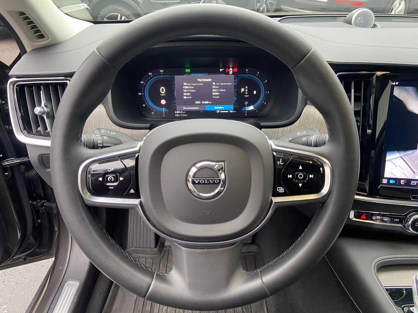 Volvo S90 Ultimate, B5 AWD,VMax,21",HUD,SD,Luft,Massag