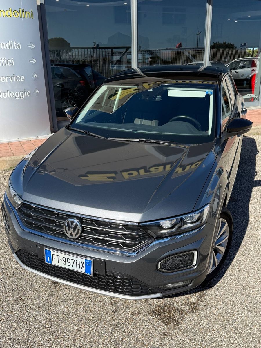Volkswagen T-Roc 2.0TDI 4MOTION my19" imagem 2
