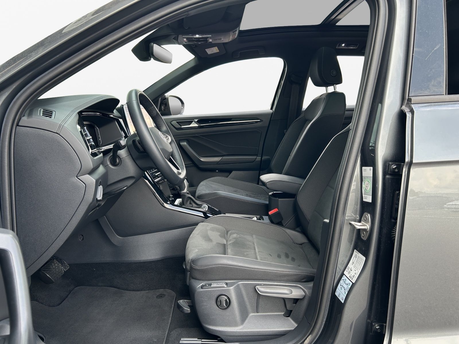 Volkswagen T-Roc - Bild 13