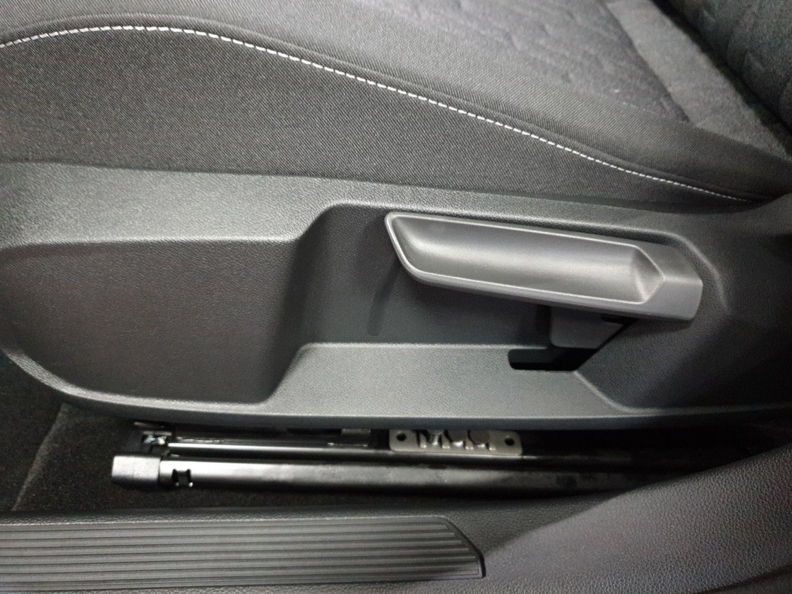 Volkswagen Golf - Bild 19