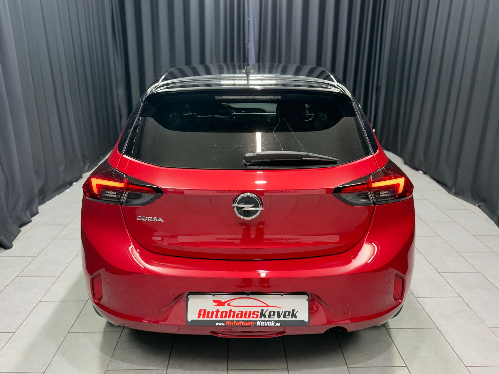 Fahrzeugabbildung Opel Corsa F Elegance|AUTOMATIK|NAVI|KAMERA|AC|PDC