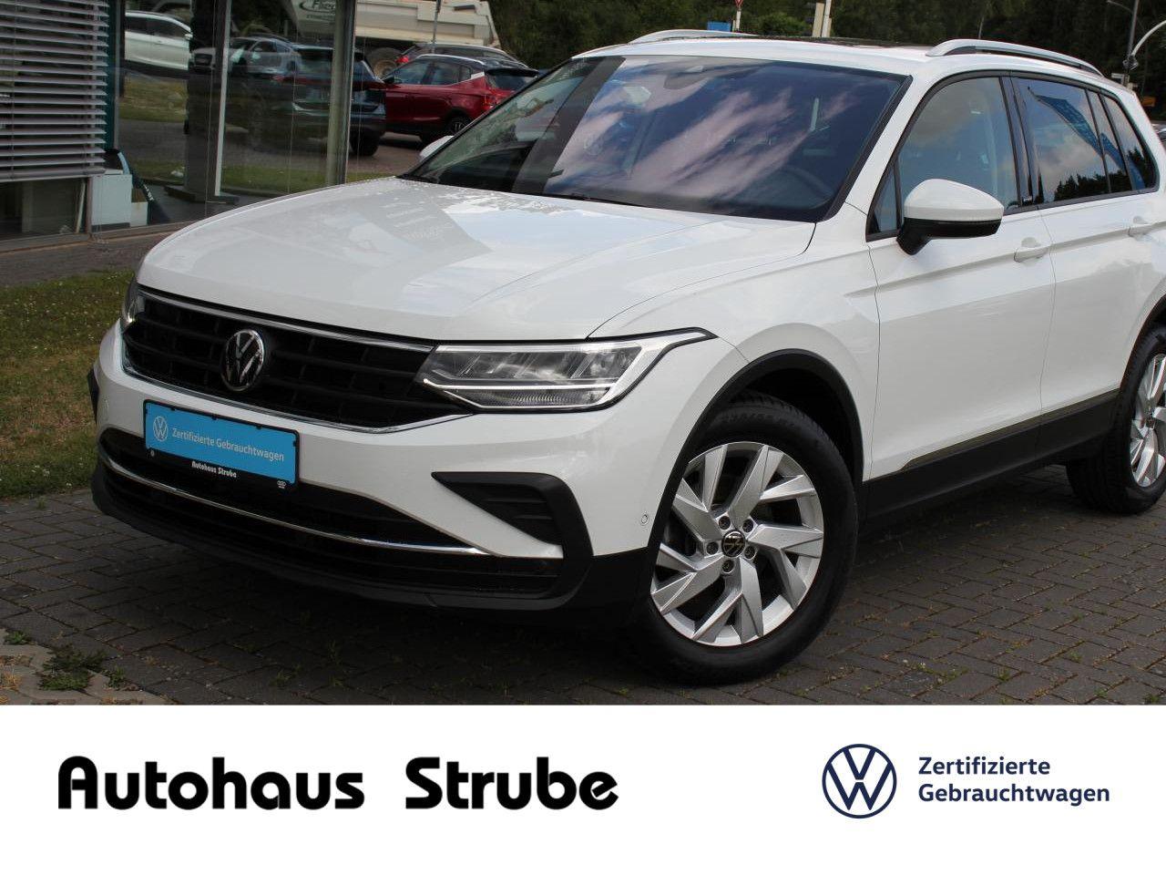Volkswagen Tiguan Active 1.5 TSI NAVI PANORAMA HEAD UP EL.