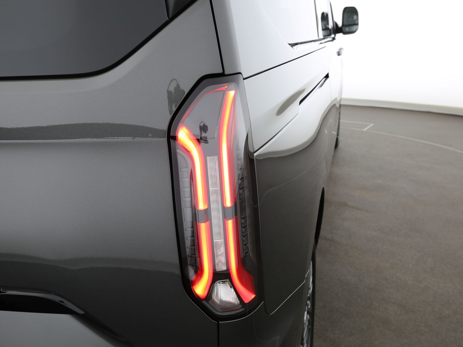 Ford Tourneo - Bild 28