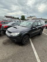 Subaru Forester Exclusive - Subaru Forester aus 2012 mit Diesel-Antrieb