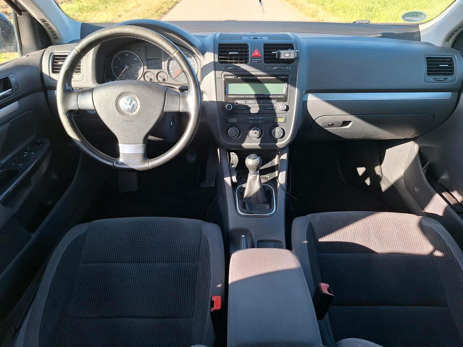 Volkswagen Golf 2009 — photo 8