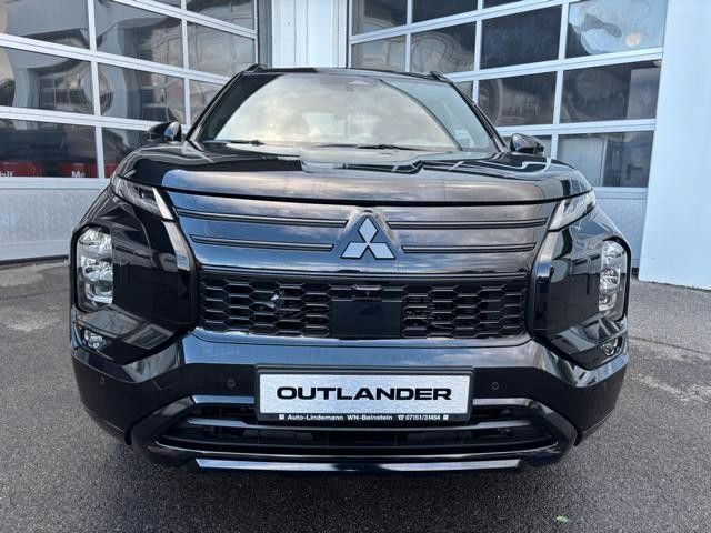 Mitsubishi Outlander 2.4 Plug-in Hybrid 4WD Top Black imagem 3