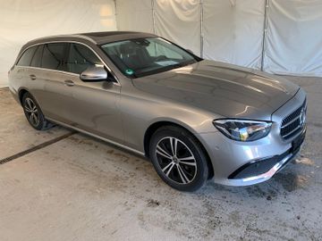 Mercedes E 220 - 2