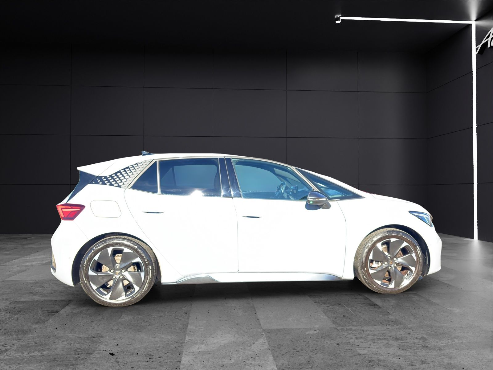 Fahrzeugabbildung CUPRA Born 150 kW