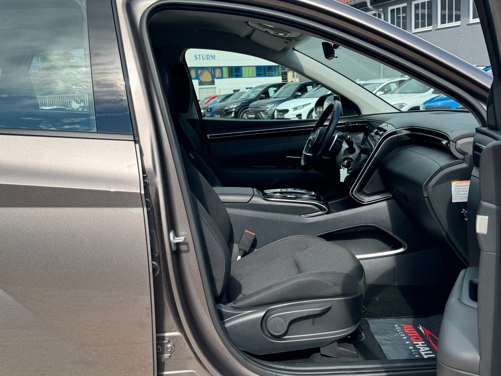 Fahrzeugabbildung Hyundai Tucson 1.6 T-GDI PHEV 4WD CarPlay Kamera Temp