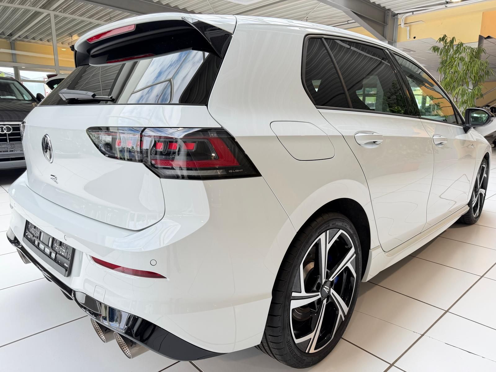 Volkswagen Golf R Lim 2.0TSI 245kW 4Mot GTI Kamera Navi foto 4