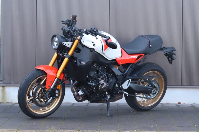 Yamaha XSR900