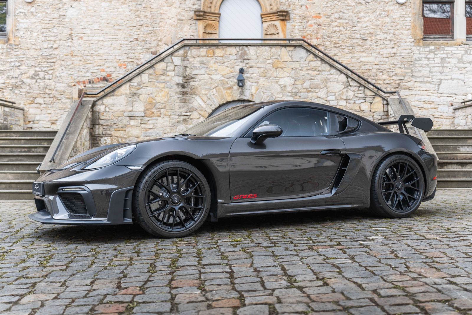 Fahrzeugabbildung Porsche Cayman GT4 RS WEISSACH LIFT BOSE PCCB MAGNESIUM