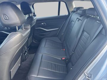 BMW 320 - 8