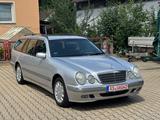 Mercedes-Benz E 200 KOMPRESSOR T Tempomat AHK PDC - gebrauchte Mercedes-Benz E-Klasse aus dem Jahr 2001