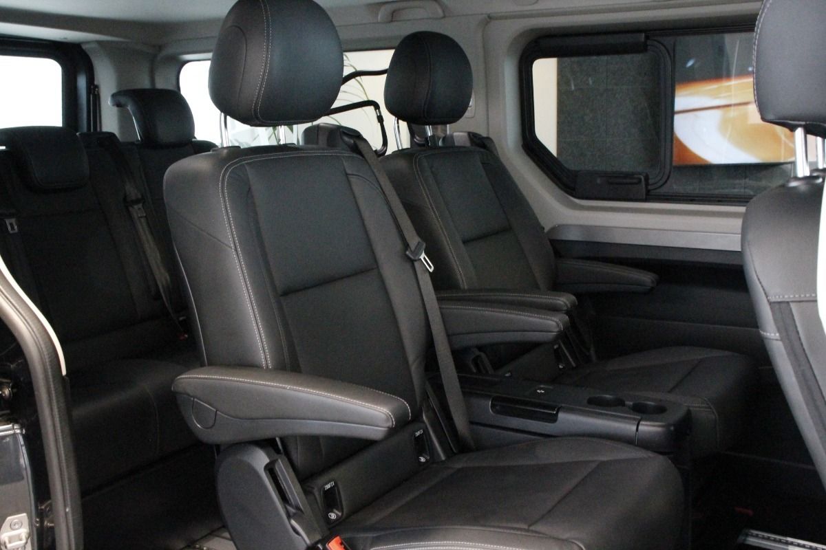 Fahrzeugabbildung Renault Trafic Combi L2H1 Grand SpaceClass