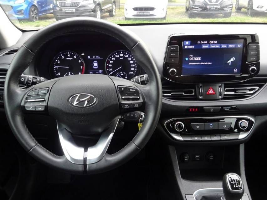 Fahrzeugabbildung Hyundai i30 1.0 T-GDI Mild Hybrid Select