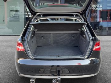 Audi A3 1.2 TFSI Attraction °AHK°SHZ°AAC°Allwetter°