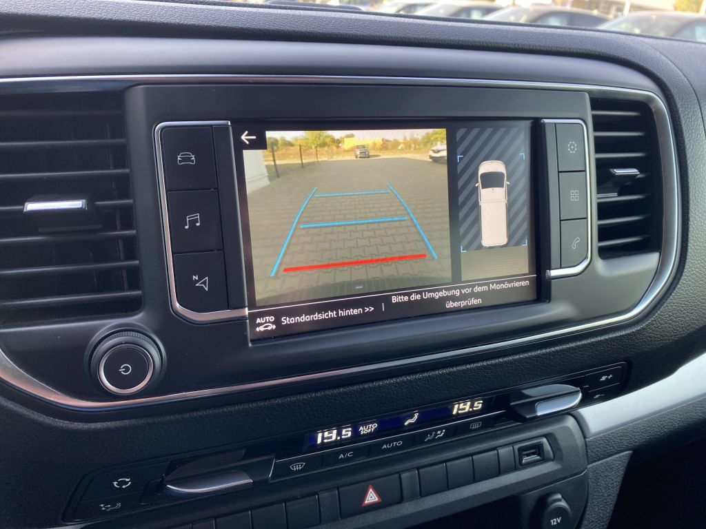 Fahrzeugabbildung Citroën Spacetourer M 2.0 BlueHDi 150 Rip Curl *8-Sitzer