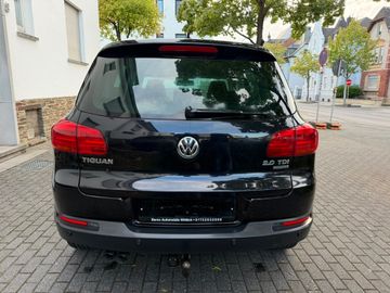 Volkswagen Tiguan - 8