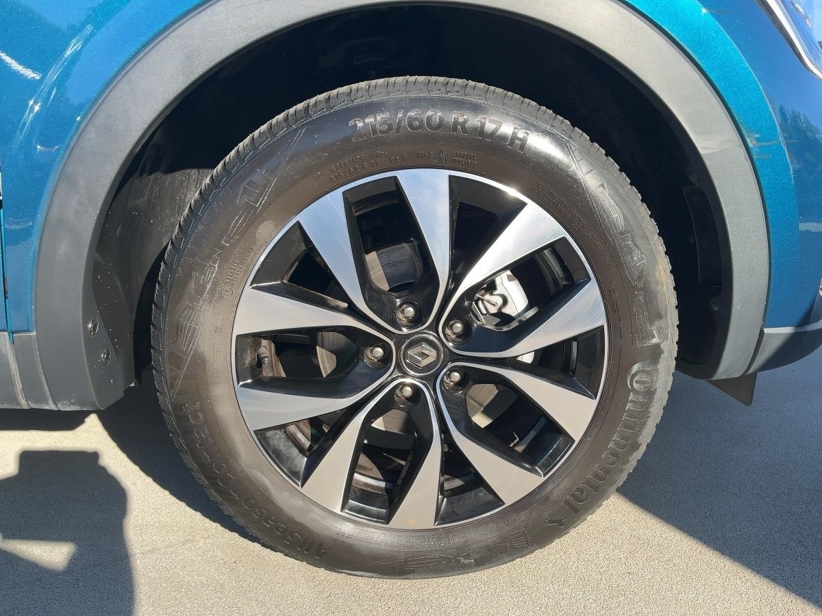 Fahrzeugabbildung Renault Arkana EQUILIBRE TCe 140 EDC ABS Fahrerairbag ES - mit KI generiert/bearbeitet