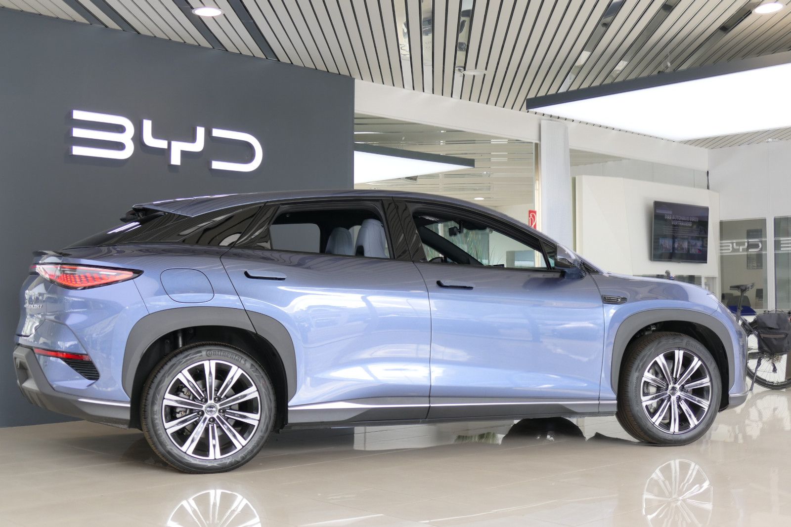 BYD SEALION 7