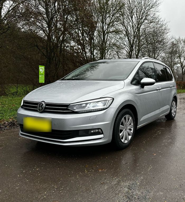 Image of Volkswagen Touran