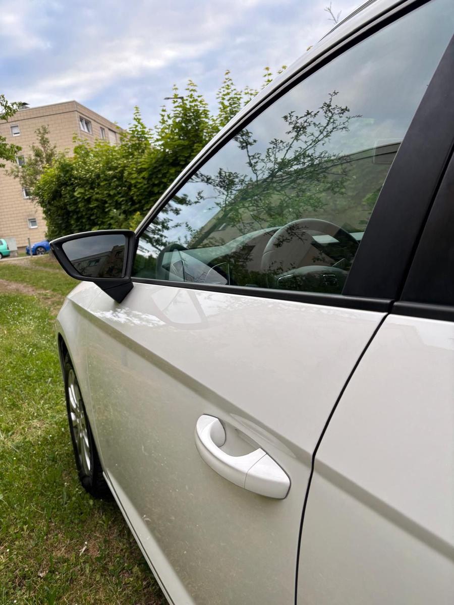 Seat Leon 2014 — photo 7