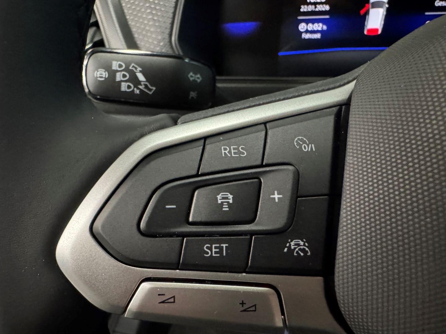 Fahrzeugabbildung Volkswagen T-Cross 70 kW 1.0 TSI Digitales Cockpit LED ACC