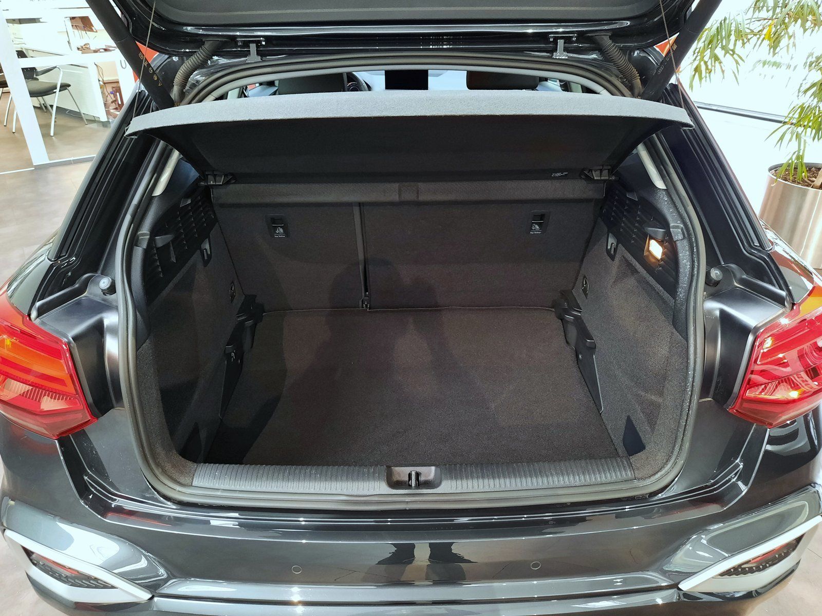 Fahrzeugabbildung Audi Q2 35 TFSI advanced S-tronic *AHK*Cam*LED*Sitzhz