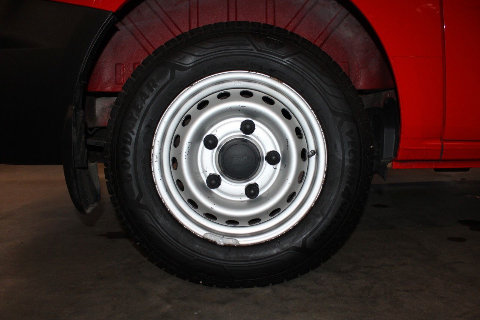 Fahrzeugabbildung Ford Transit Custom L1 Kasten AHK KLIMA 1.Hand