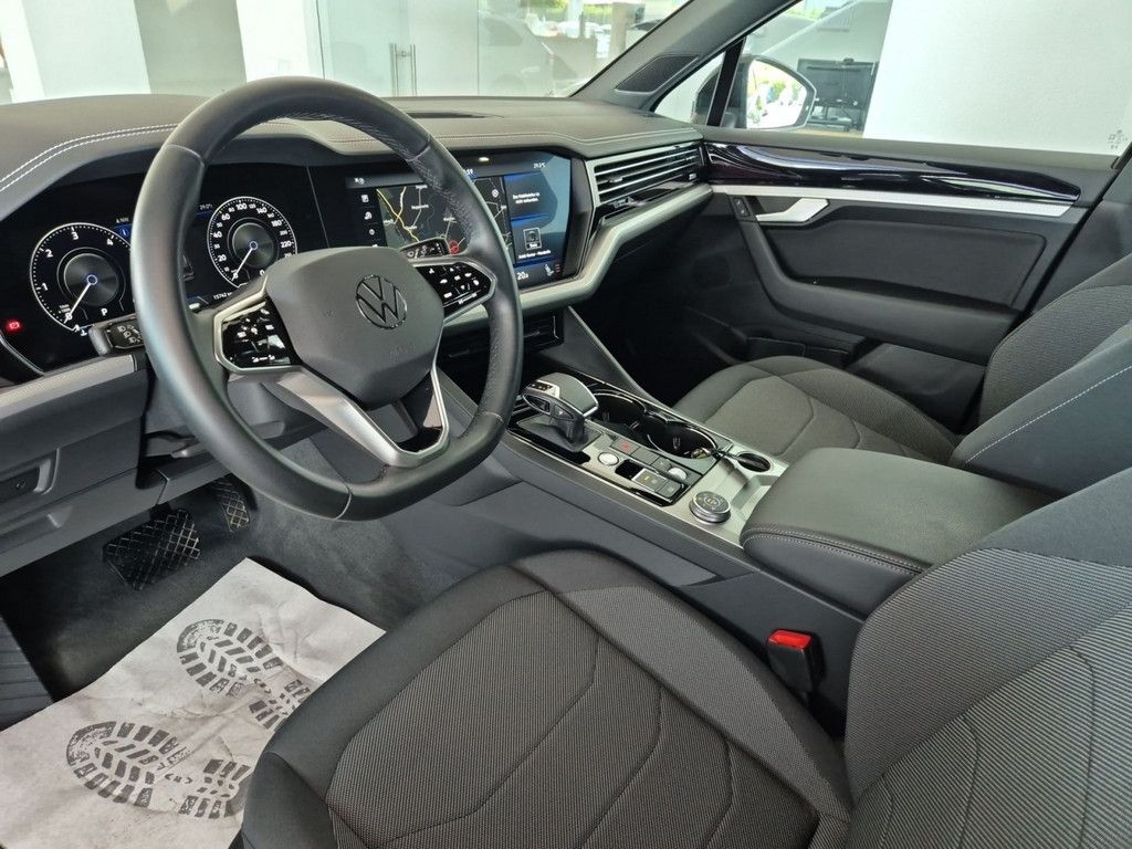 Touareg 3.0 V6 4Motion *DSG*LED*AHK*EASY OPEN*RE