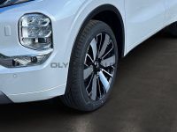 Mitsubishi Plug-In Hybrid Outlander Top  4WD LEDER STANDHZG - Image