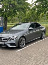 Mercedes-Benz E 400 4MATIC AMG Line Autom. AMG Line - gebrauchte Mercedes-Benz E 400 aus dem Jahr 2016