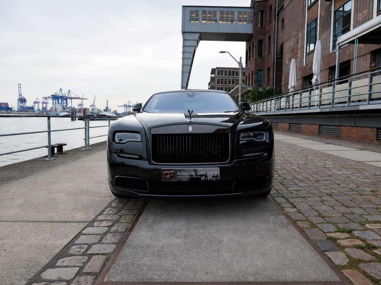 Rolls-Royce Wraith Black Badge