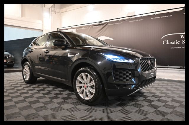 Jaguar E-Pace 2.0 T AWD / PANO / CAMERA / CARPLAY