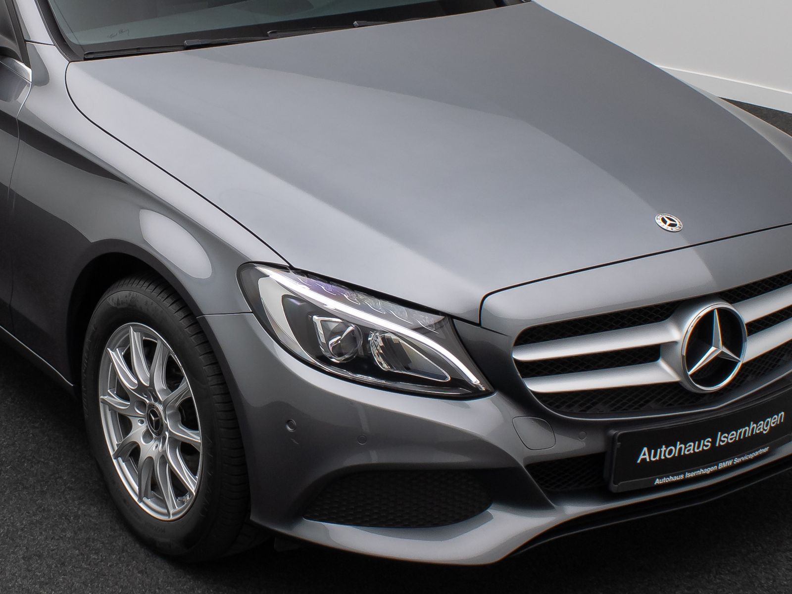 Fahrzeugabbildung Mercedes-Benz C 200 Tempomat LED SoudSys Burmester AHK FahrAs