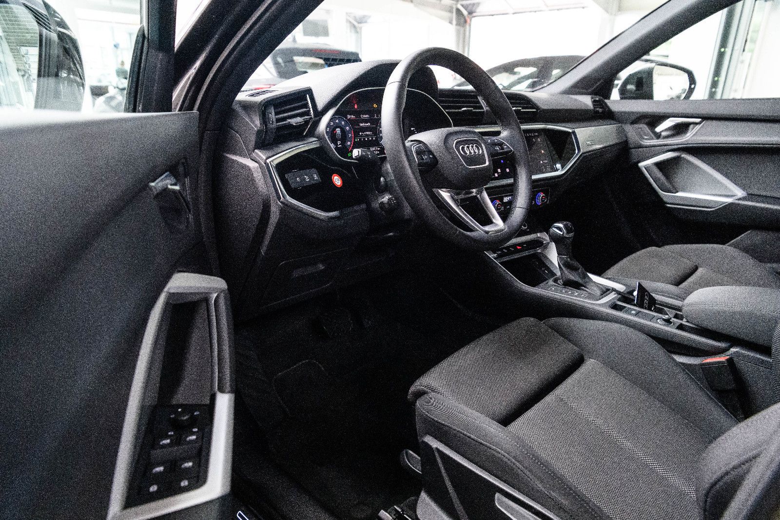 Fahrzeugabbildung Audi Q3 Sportback 35 TFSI S line *LED *Daytona