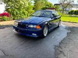 BMW 325i - BMW 325 aus 1992: 325i